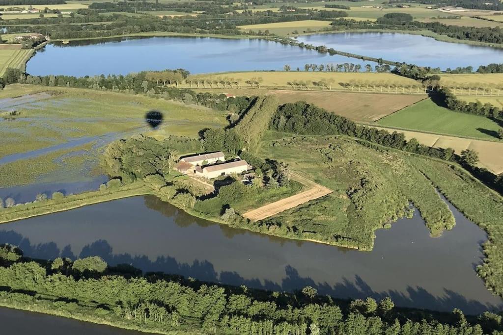 Le Relais Des Cigognes Villa Marlieux Buitenkant foto